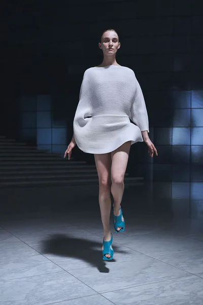 Look 37